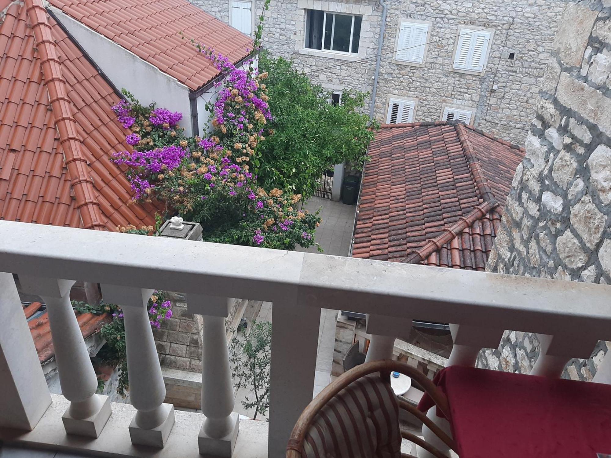 Vila Dora Supetar Apartment Ruang foto